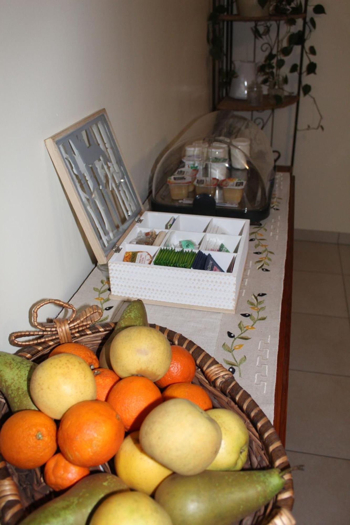 La Douce Charentaise Bed & Breakfast Merignac  Luaran gambar