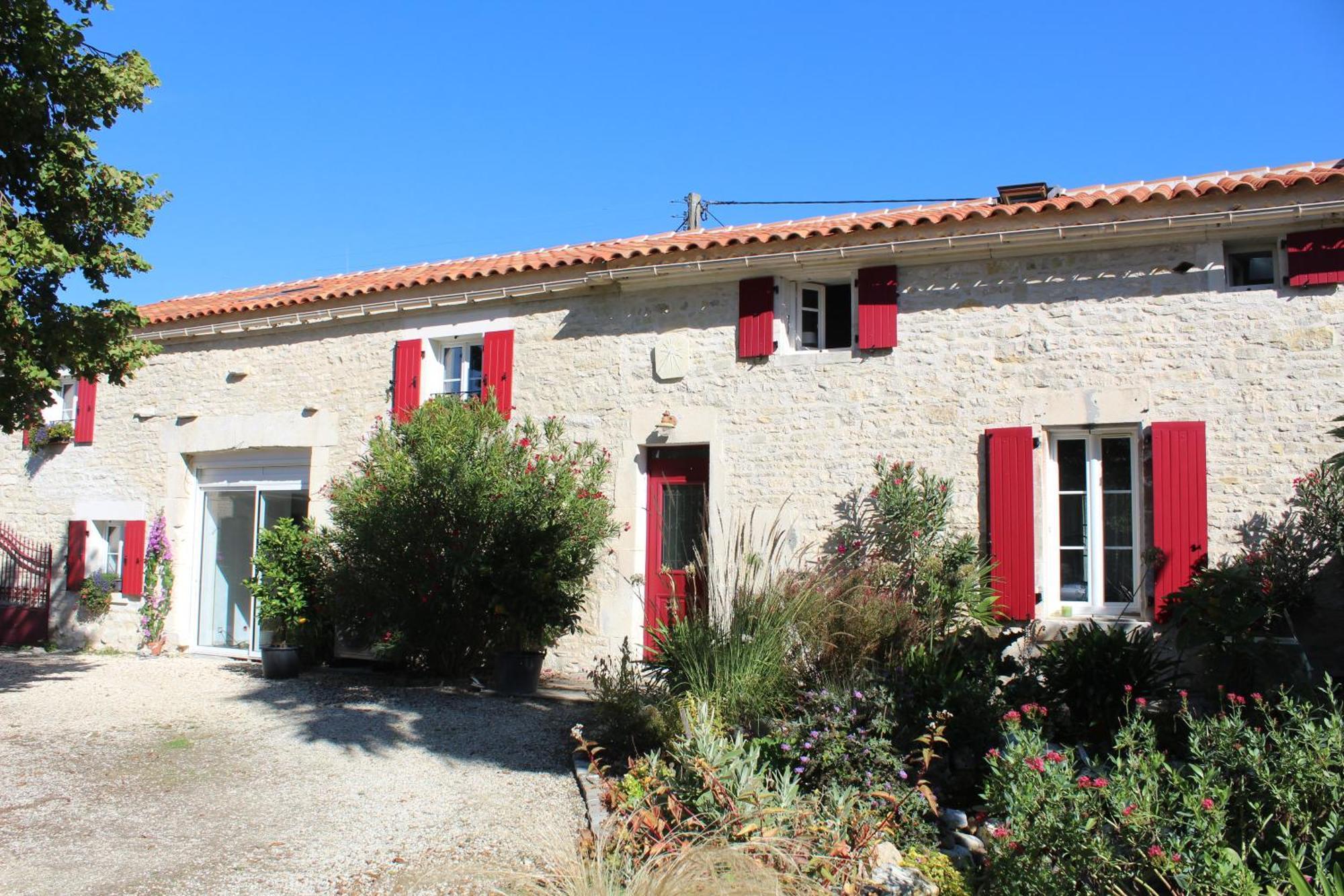 La Douce Charentaise Bed & Breakfast Merignac  Luaran gambar