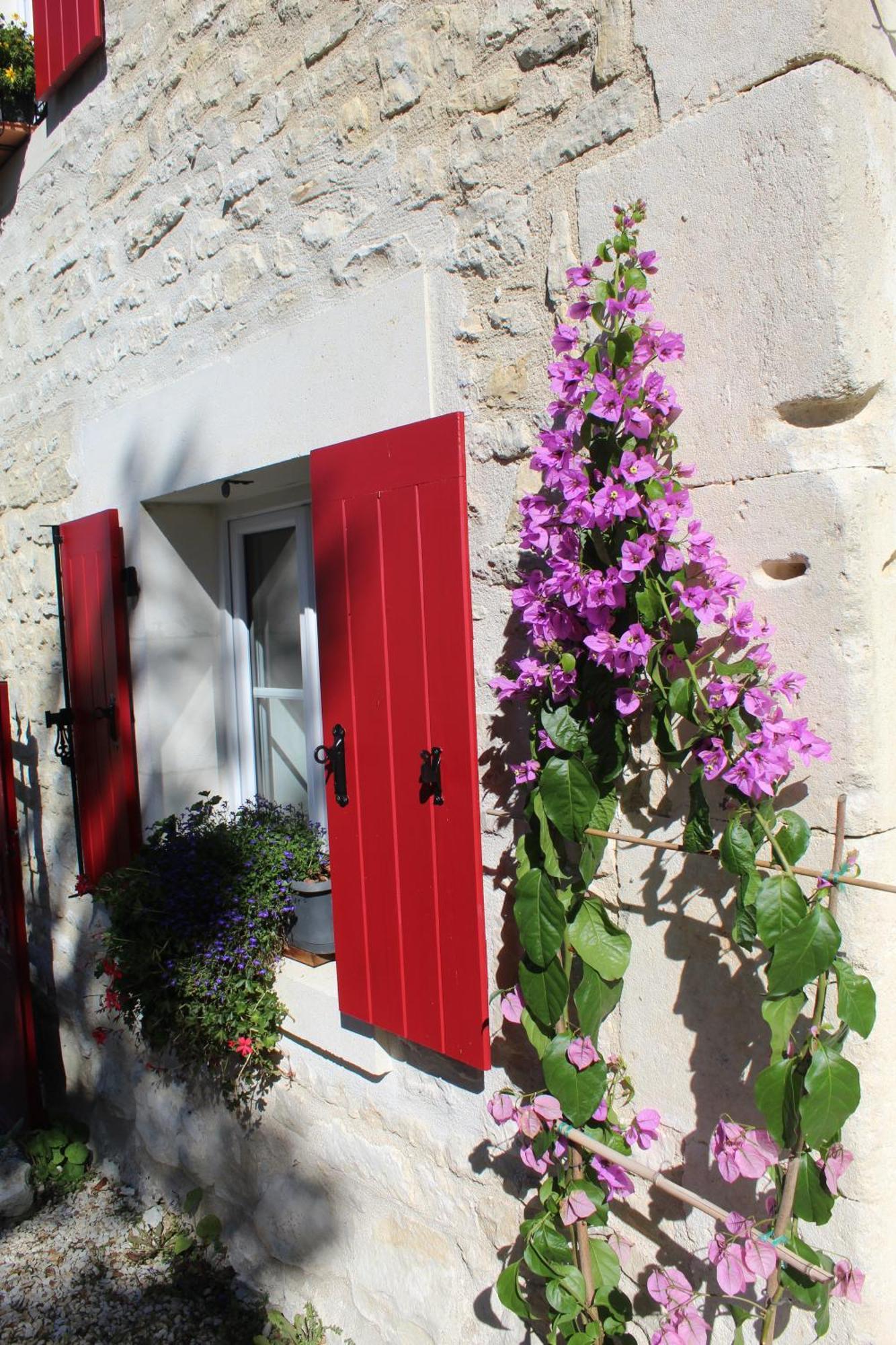 La Douce Charentaise Bed & Breakfast Merignac  Luaran gambar