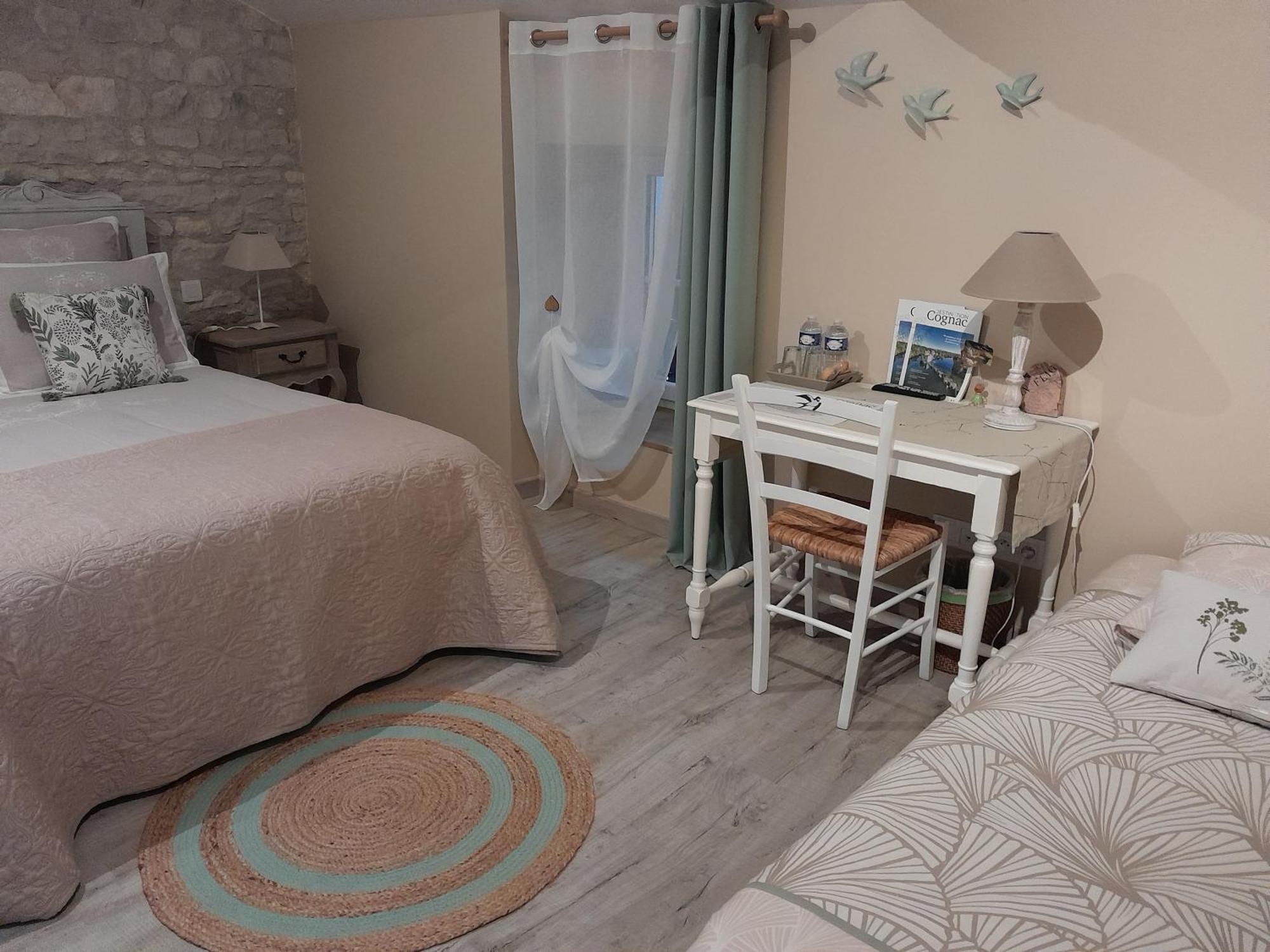 La Douce Charentaise Bed & Breakfast Merignac  Luaran gambar